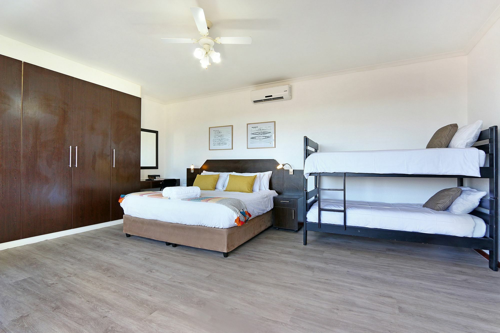 Orange Inn Melkbosstrand Bloubergstrand Extérieur photo
